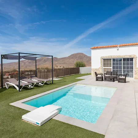 Vila Gregorio Cardon