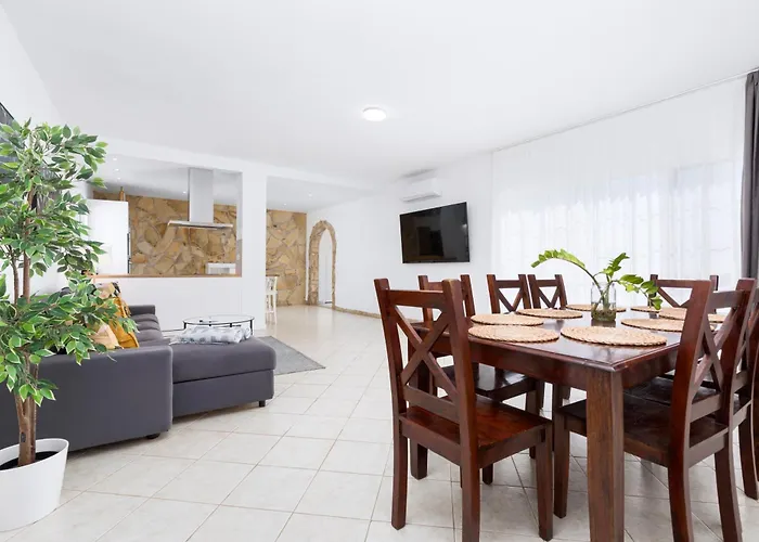 Gregorio Villa Cardon